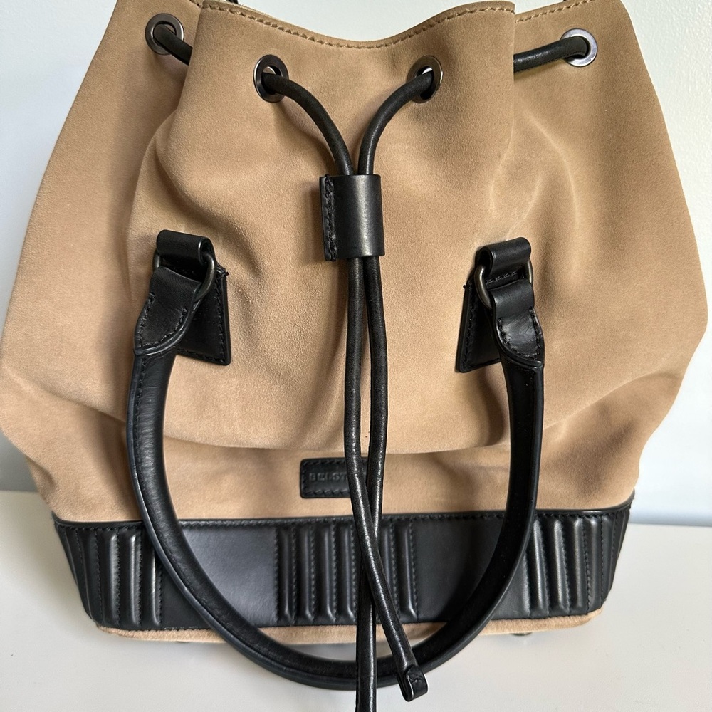 Belstaff Tan and Black Shoulder Bag with Drawstring Closure - Picture 6 of 7